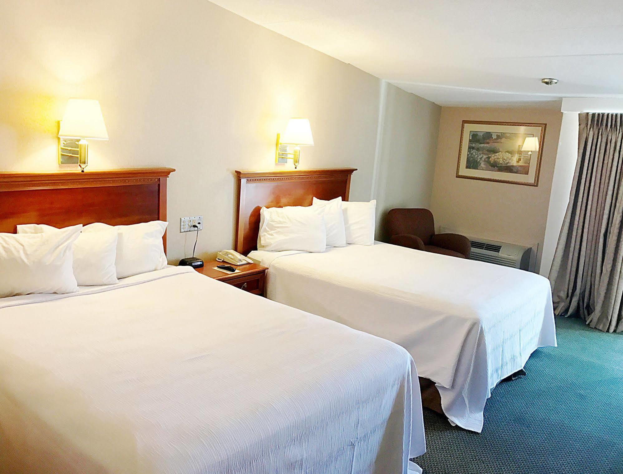 White River Inn & Suites White River Junction Exteriör bild
