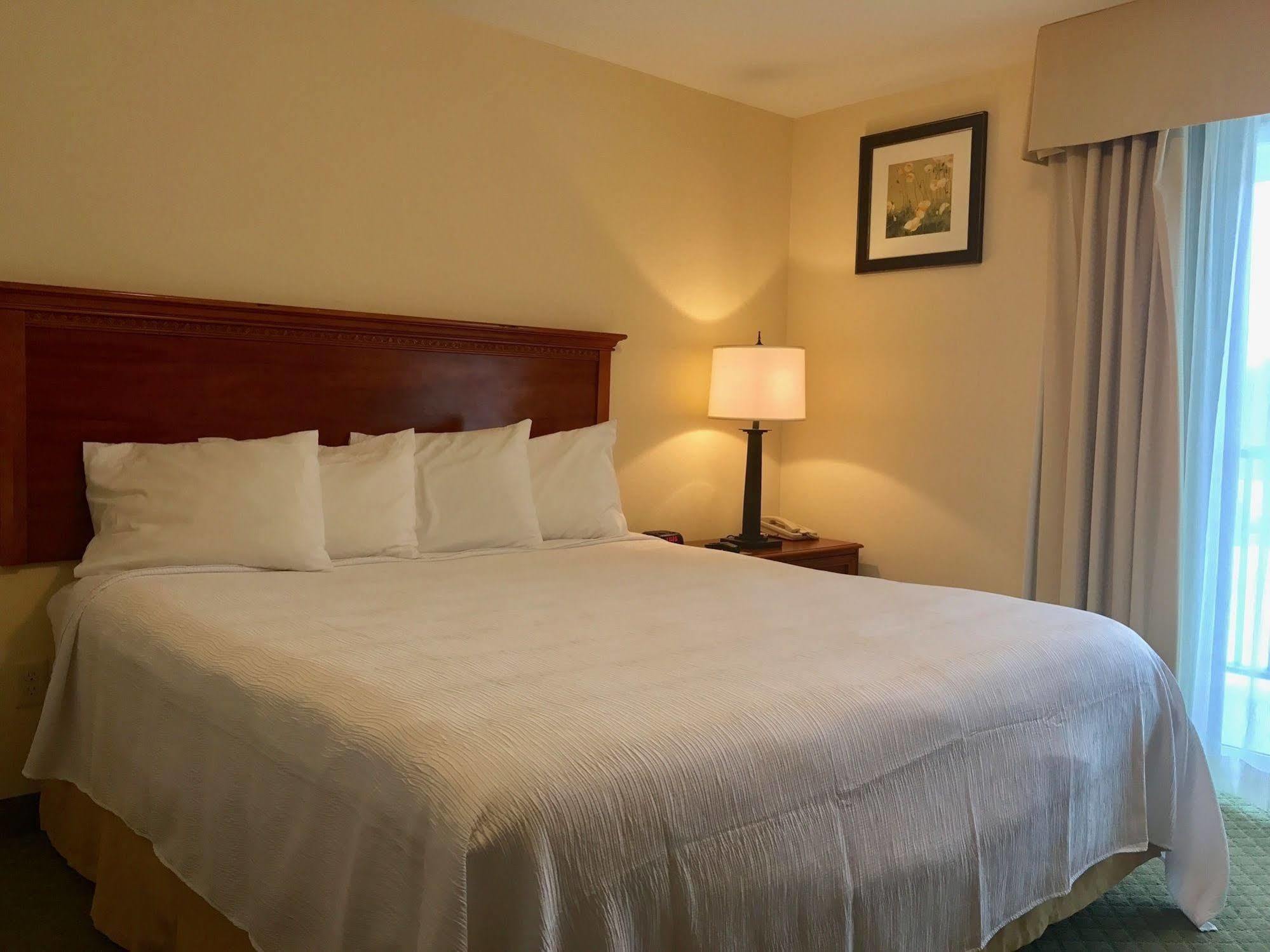 White River Inn & Suites White River Junction Exteriör bild