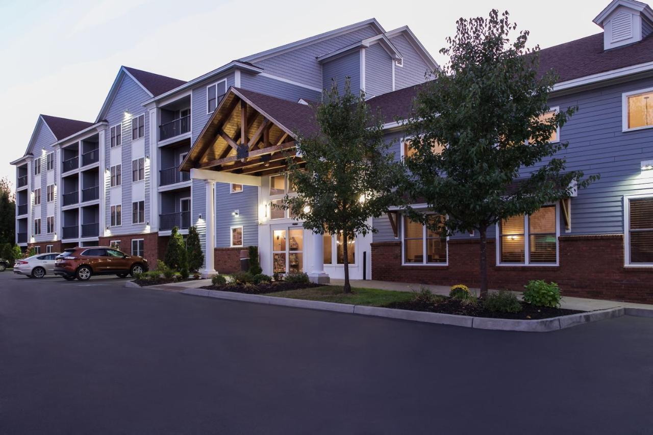 White River Inn & Suites White River Junction Exteriör bild